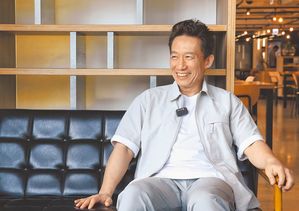第4屆「旺旺孝親獎」相關活動已展開，《中國時報》陸續邀明星們分享孝順父母的故事，...